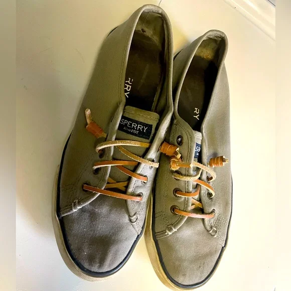Sperry boat shoes - Picture 2 of 5